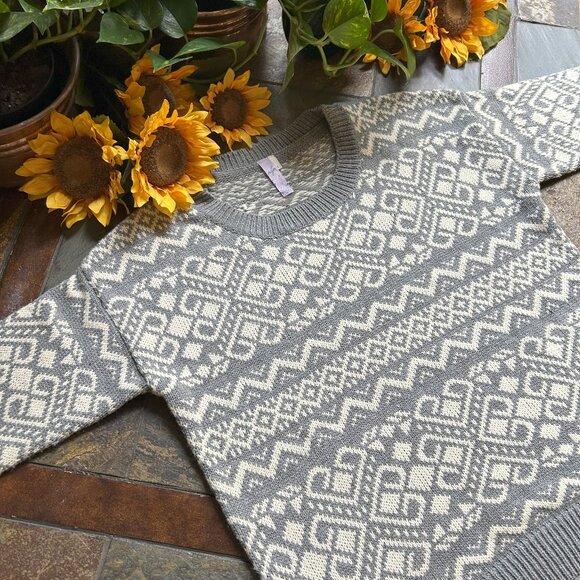 Alya Fair Isle Crew Neck Sweater (NEW) - Picture 2 of 12